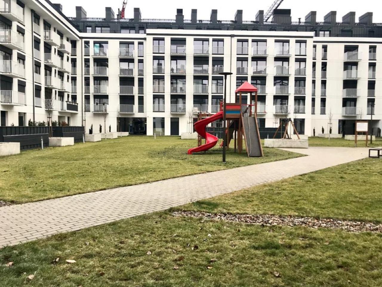 Apartamenty Zajezdnia Mtp 波兹南 外观 照片